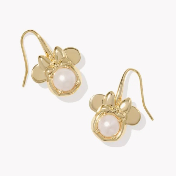 Kendra Scott Jewelry - NWT RETAILS $85 KENDRA SCOTT x DISNEY FRESHWATER CULTURED PEARLS